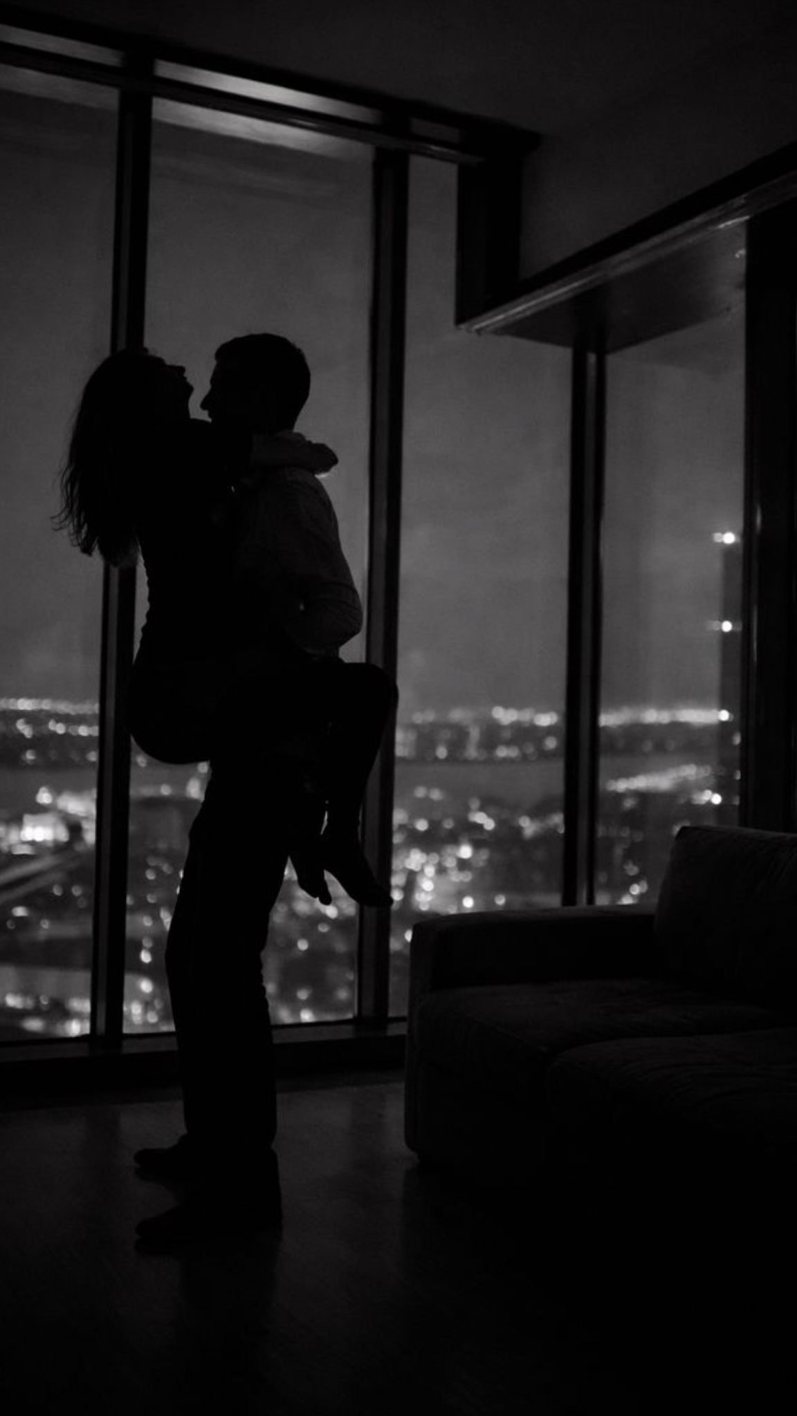 2 to 4 hours - steady date-night feeling